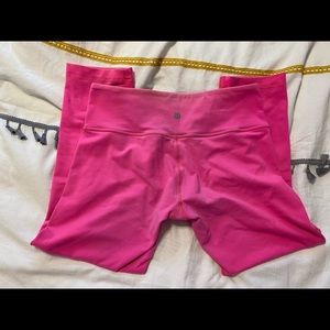 Lululemon hot pink crop leggings